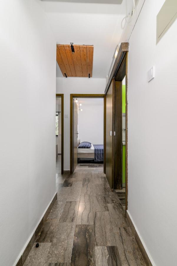 Apartments With A Parking Space Premantura, Medulin - 2228 Екстер'єр фото
